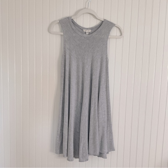 UO Silence + Noise Swingy Tank Dress Gray - Picture 3 of 7